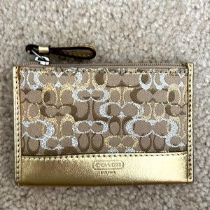 Coach coin purse keychain